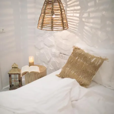 Terra Fos Naxos מלון דירות