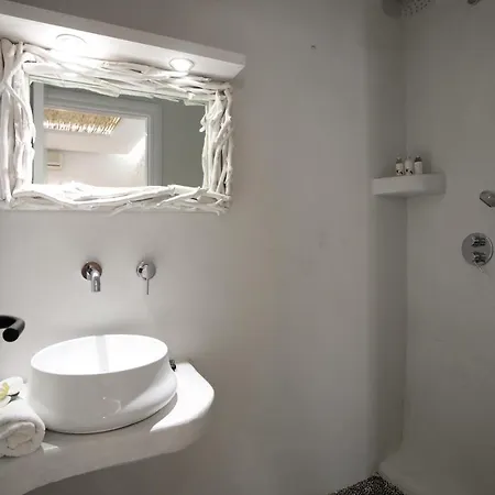 Terra Fos Naxos Studios Aparthotel 3*