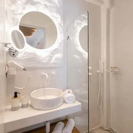 Terra Fos Naxos Apartmanhotel 4*