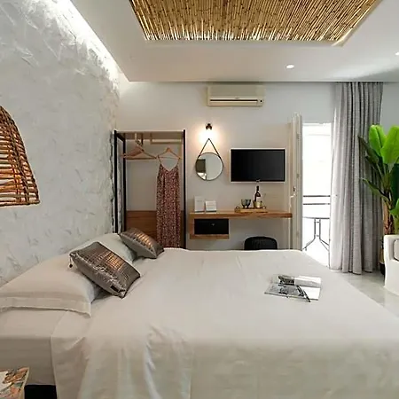 Terra Fos Naxos Lägenhetshotell 4*