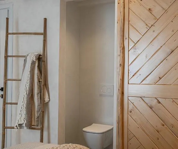 Terra Fos Naxos Studios 4*