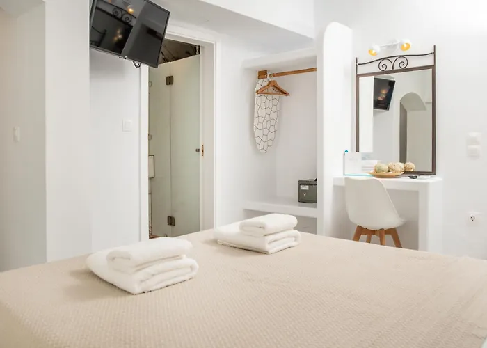 Terra Fos Naxos Naxos City